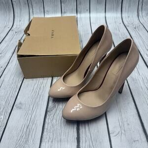 NIB Trafaluc by ZARA Nude Glossy Stilettos Size 38